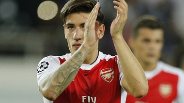 Calciomercato Barcellona: «Srna-Cancelo-Bellerin per la fascia destra»