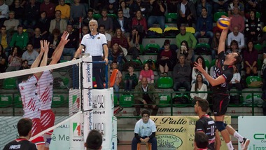Volley: A2 Maschile, La BCC Castellana supera 3-0 Lagonegro