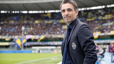 Serie B Verona, Pecchia: «Pazzini? Un vero riferimento»