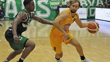 Basket Serie A, Poeta crede in Torino