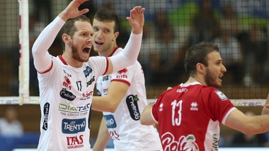 Volley: Superlega, domani l'anticipo fra Padova e Trento
