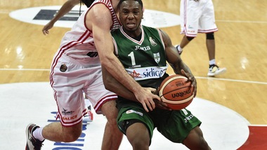 Ragland passa a Pesaro, Flaccadori doma la Betaland