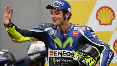 Rally di Monza, Rossi primo dopo la prima giornata