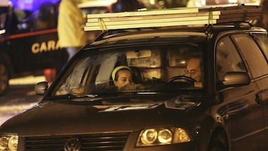 Terremoto, come affrontarlo in auto