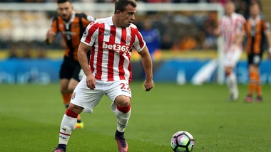 Hughes allontana la Roma: «Shaqiri non lascerà lo Stoke City»