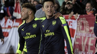 Calciomercato: «Mourinho vuole portare Ozil allo United»