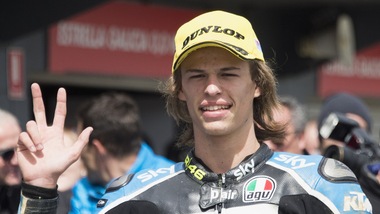 Moto3, Bulega: «Gran qualifica nonostante il dolore»