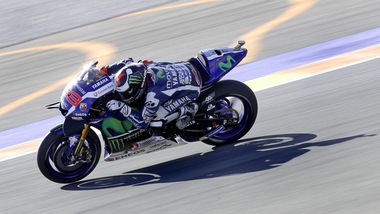 MotoGp, Valencia: Lorenzo, pole da record! Rossi terzo