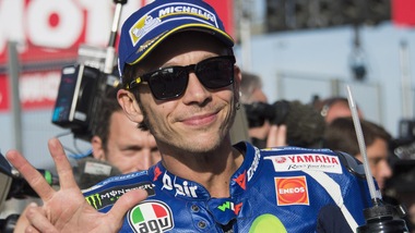 MotoGp, Rossi: «Iannone ne aveva di più»