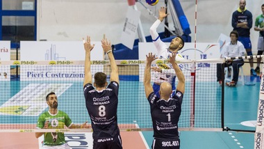 Volley: A2 Maschile Girone Bianco cade Siena, sesta vittoria per Castellana
