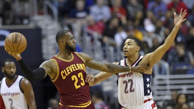 Lebron regola Toronto, Butler sbarca Portland