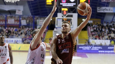 Champions League: la Reyer domina in Finlandia, Varese ko