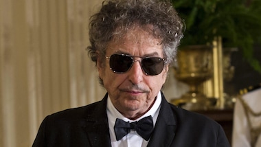 Nobel, Bob Dylan a Stoccolma l'anno prossimo