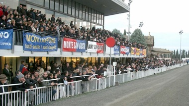 Un Palio da Pascià Lest