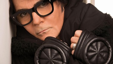 Alt! Renato Zero torna live e si fa in sei