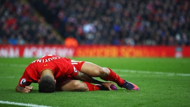 Liverpool-Sunderland, paura Coutinho: lacrime e barella