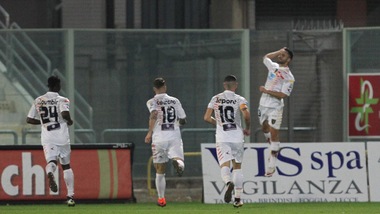 Lega Pro Lecce primo in solitaria: Tsonev espugna Taranto 0-1