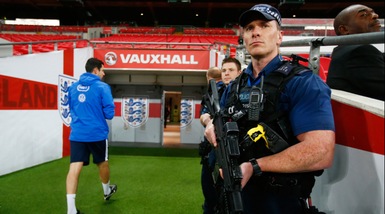 Inghilterra, esplode il caso allenatori-pedofili: oltre 350 le denunce