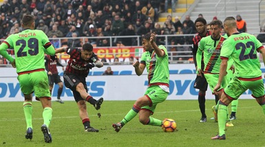 Serie A, Milan-Crotone 2-1: decide Lapadula all'86'