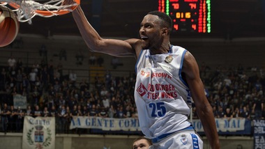 Basket Serie A, Darden beffa Avellino