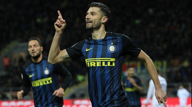 Corriere dello Sport-Stadio in edicola: Candreva esclusivo. Hamsik, no alla Cina