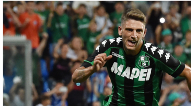 Berardi-Inter, stavolta solo sguardi sul futuro