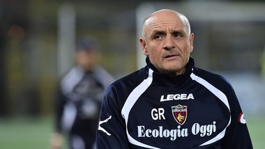 Lega Pro, Cosenza, ufficiale: esonerato Roselli