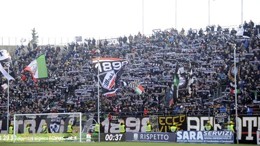 Ascoli-Bari, pugliesi in dieci: finisce 1-1