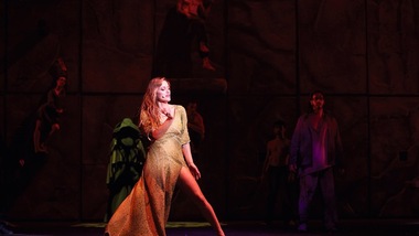 Notre Dame de Paris, torna il musical dei record