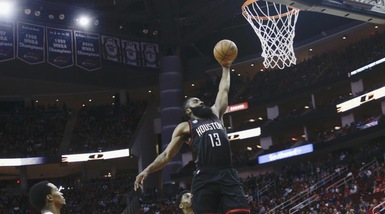 NBA: Harden nella storia, tripla doppia con più di 50 punti