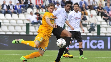 Pro Vercelli, rientra Starita: in uscita Malonga e Baldini