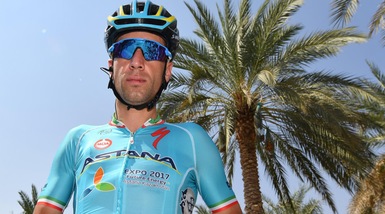 Presentato il Barhain Merida, nuovo team di Nibali