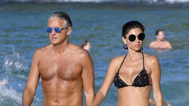 Roberto Mancini in vacanza alle Antille con la fidanzata