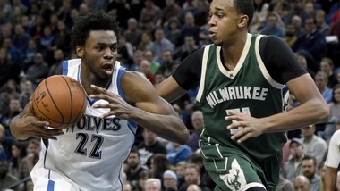 Wiggins batte Harden, Lebron ancora ko