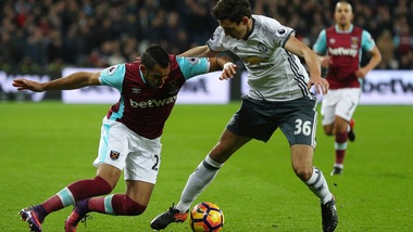 Payet al West Ham: «Se gioco mi infortuno»