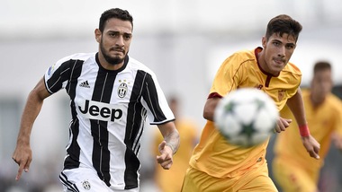 Pescara, dalla Juventus Kastanos in dirittura d'arrivo