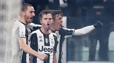 Coppa Italia, Juventus-Milan 2-1: Dybala-Pjanic show. Ora la super sfida con il Napoli