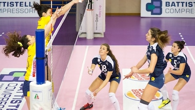 Volley: A2 Femminile, Filottrano passa a Palmi, Pesaro a Chieri