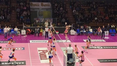 Volley: A1 Femminile, Casalmaggiore spazza via Bolzano