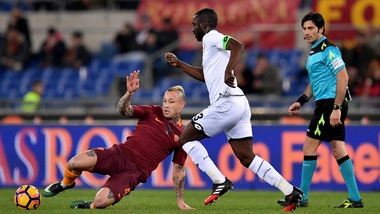 Moviola Roma-Cesena, Agliardi: è fallo da rigore su Strootman