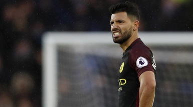 Il City può accendere il calciomercato: «Porte aperte in uscita per Aguero»