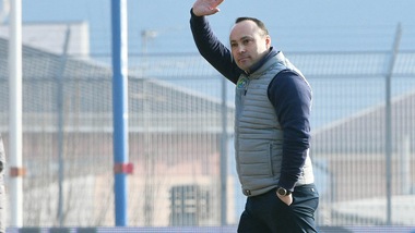 Lega Pro FeralpiSalò, esonerato Asta. Panchina a Serena