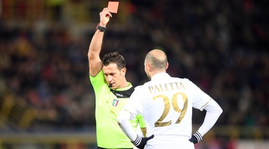 Bologna-Milan, la moviola: corretti i rossi di Paletta e Kucka