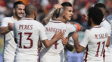 Serie A, Crotone-Roma 0-2: Nainggolan e Dzeko, che show!