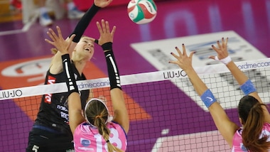 Volley: A1 Femminile, Conegliano passa a Novara, la Pomì supera Busto