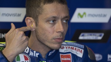 MotoGp, allarme Rossi: «Non siamo ancora competitivi»