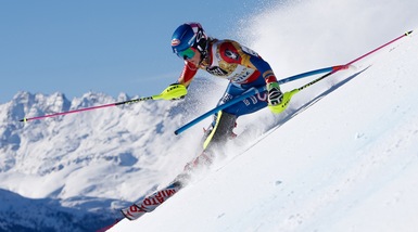 Sci, slalom speciale: avanti la Shiffrin, male l'Italia