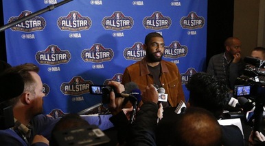 NBA, Irving shock: «La Terra è piatta, ci stanno ingannando»