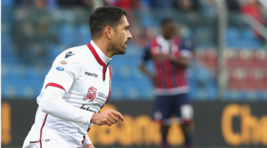 Crotone-Cagliari 1-2: ci pensa Borriello