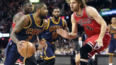 Irving salva Cleveland, Warriors ok a Philadelphia